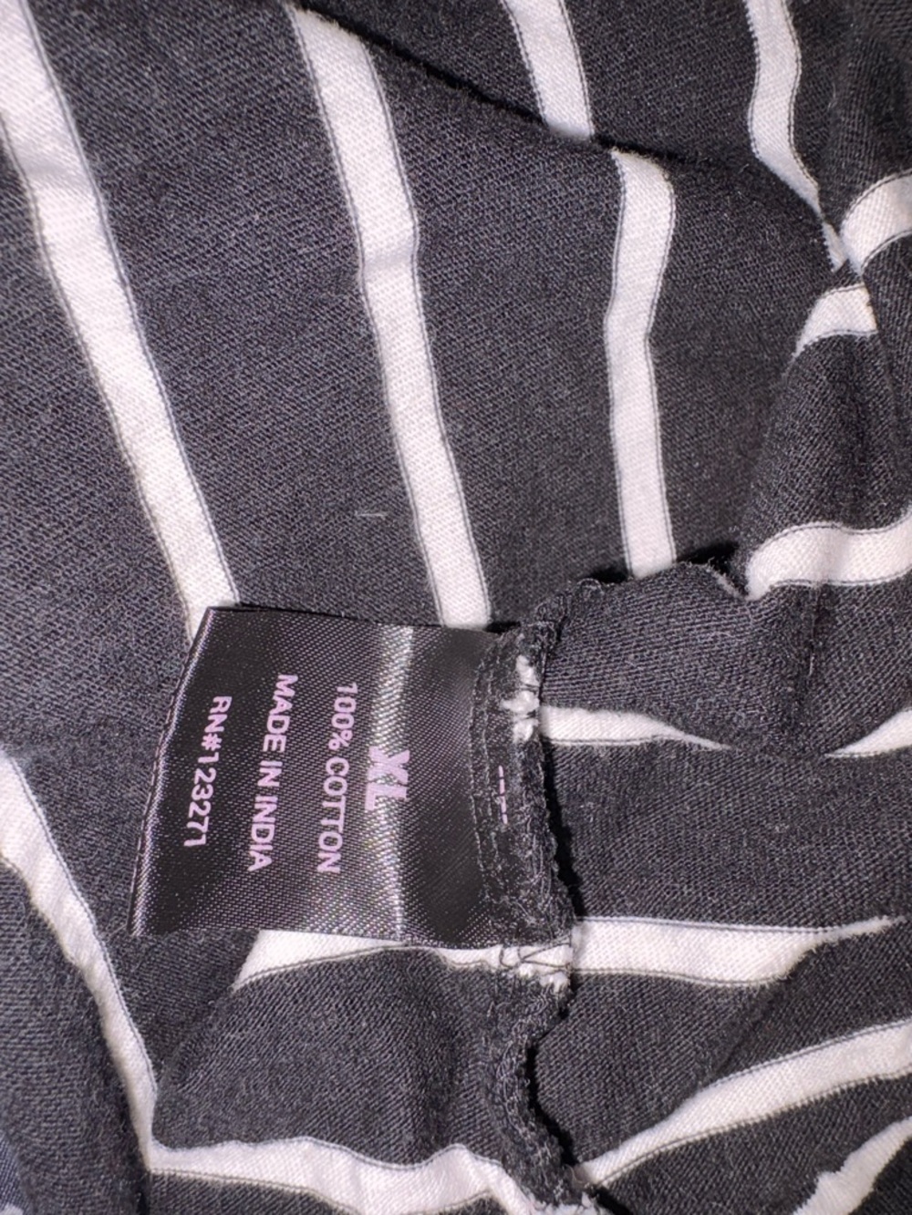 Striped Black & White Cropped Polo Top XL no flaws button up 100% cotton - Picture 3 of 5